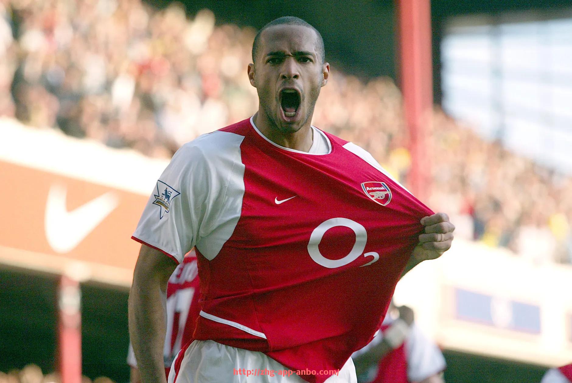 安博体育app下载-世俱杯中低调球员在比赛中突然爆发的精彩表现回顾